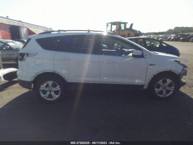 1FMCU9G92FUC64540 Ford ESCAPE SE