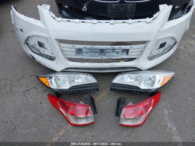 1FMCU9G92FUC64540 Ford ESCAPE SE