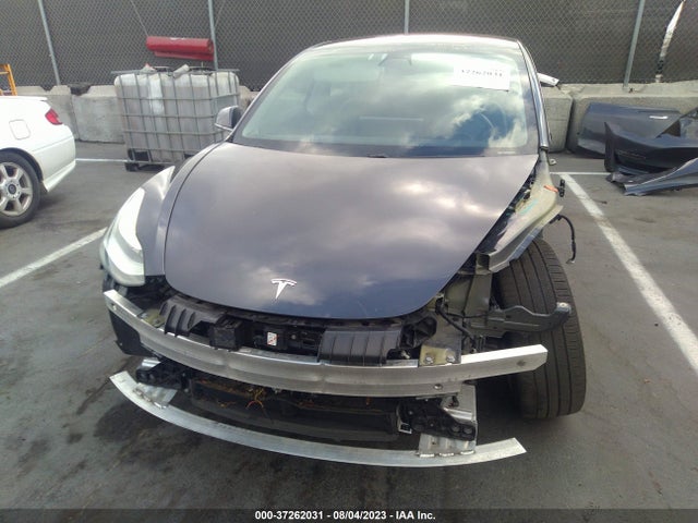 Tesla Model 3 Range Battery 2018 5YJ3E1EA6JF051656 Image 4
