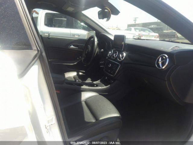 WDDSJ4EB0GN351727 Mercedes-Benz CLA 250