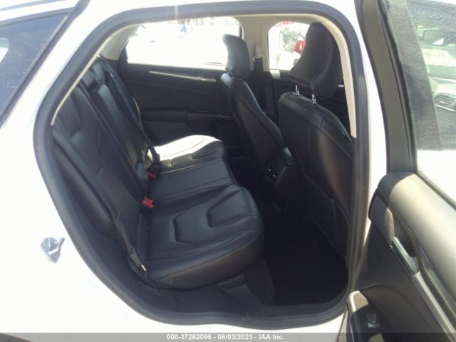 3FA6P0SU3KR174188 Ford Fusion Energi Titanium