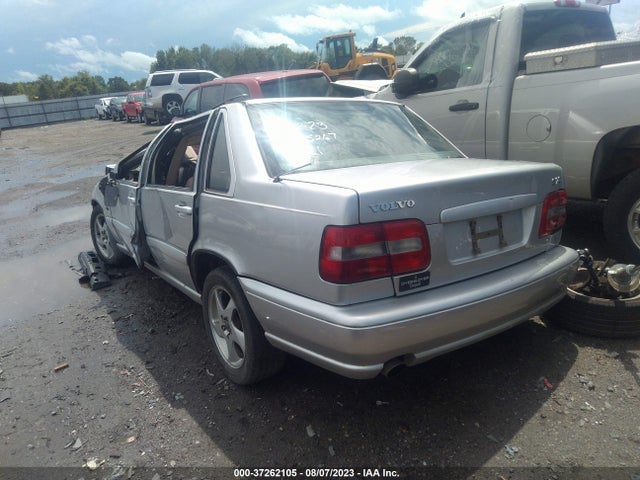 1998 VOLVO S70 T5 VIN: YV1LS5373W1535267