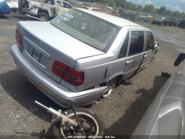 1998 VOLVO S70 T5 VIN: YV1LS5373W1535267