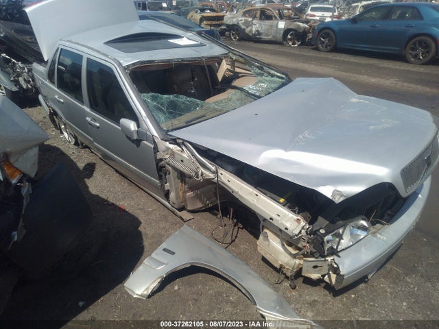 1998 VOLVO S70 T5 VIN: YV1LS5373W1535267