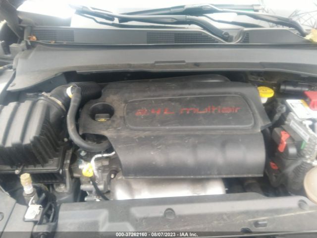 3C4NJDCB1NT197388 Jeep Compass Limited