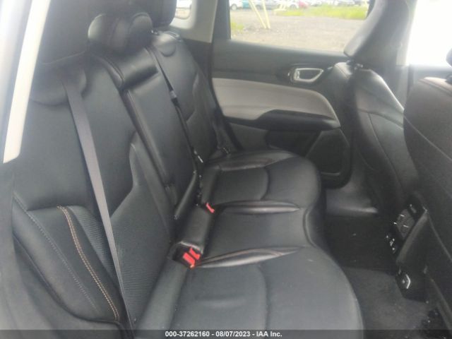 3C4NJDCB1NT197388 Jeep Compass Limited