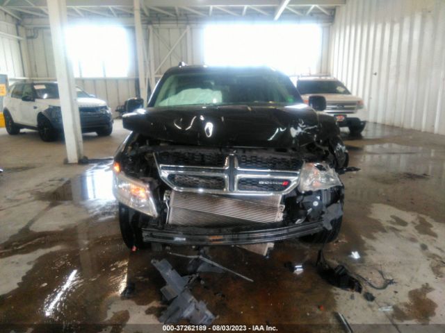 3C4PDCBBXKT794238 Dodge JOURNEY SE