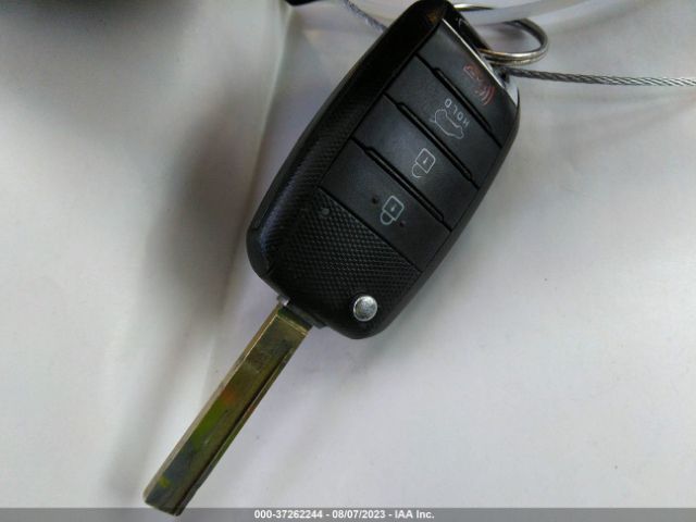 5XYPG4A37KG593265 KIA SORENTO L