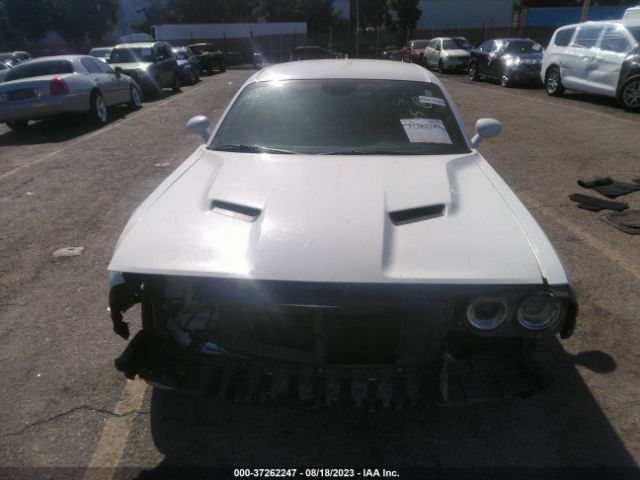 2C3CDZAG5JH280615 Dodge Challenger Sxt Plus