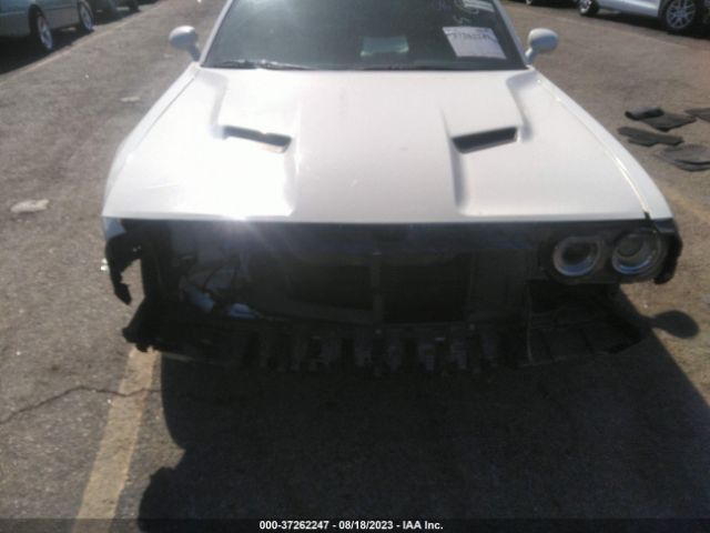 2C3CDZAG5JH280615 Dodge Challenger Sxt Plus