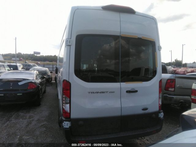 1FTBR3X80LKA43127 Ford TRANSIT CARGO VAN