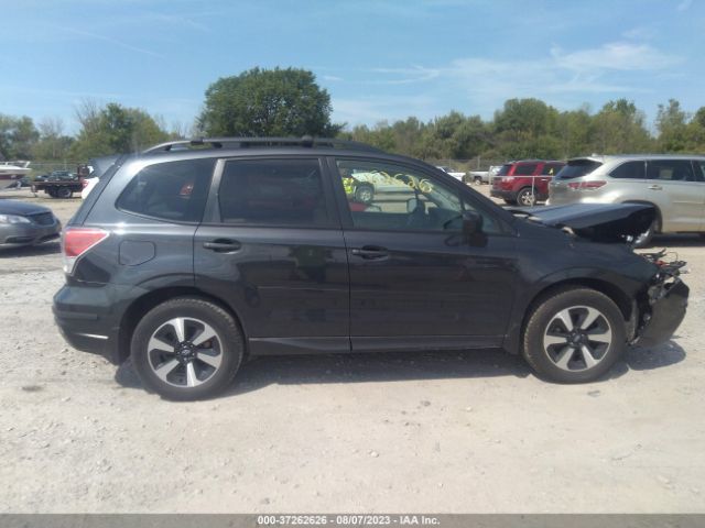 JF2SJAEC5HG492513 Subaru Forester Premium
