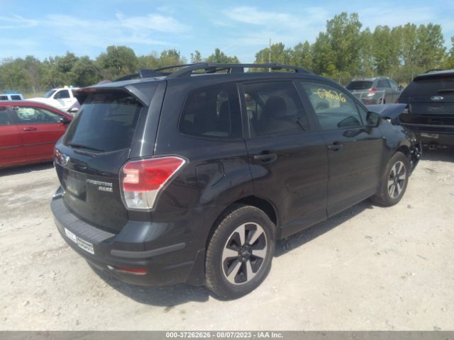 JF2SJAEC5HG492513 Subaru Forester Premium
