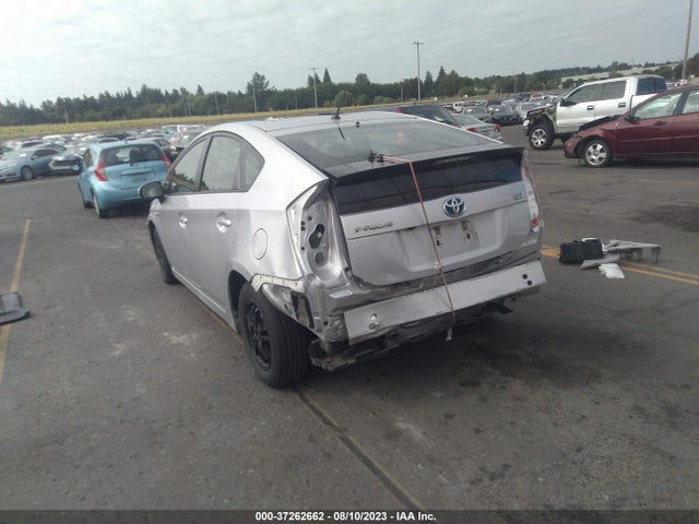 Toyota Prius Four 2015 JTDKN3DU5F1998044 Image 3