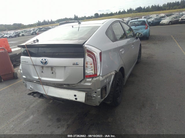 Toyota Prius Four 2015 JTDKN3DU5F1998044 Image 4