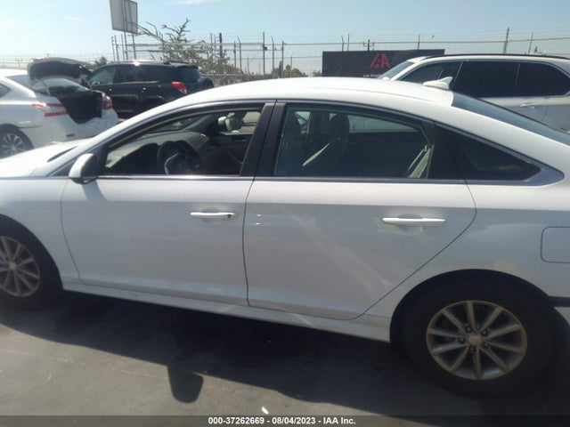 Hyundai SONATA SE 2018 5NPE24AF0JH706142 Image 6