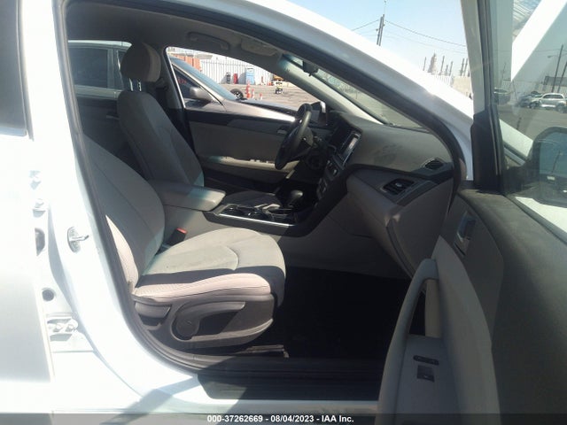 Hyundai SONATA SE 2018 5NPE24AF0JH706142 Image 11