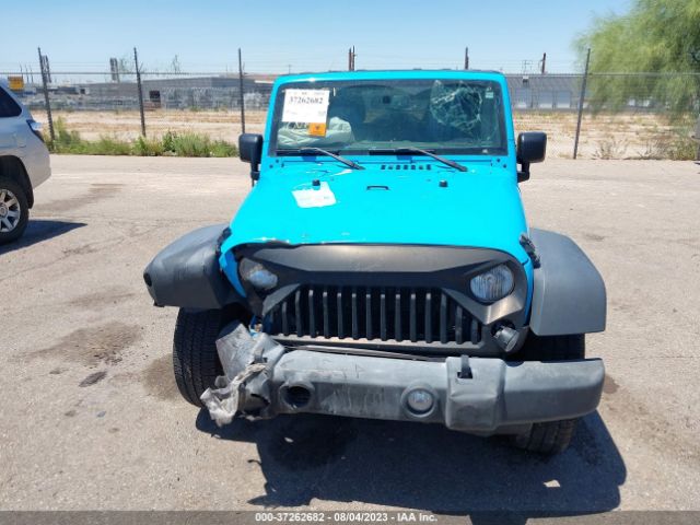 1C4BJWDGXHL612653 Jeep Wrangler Unlimited Sport