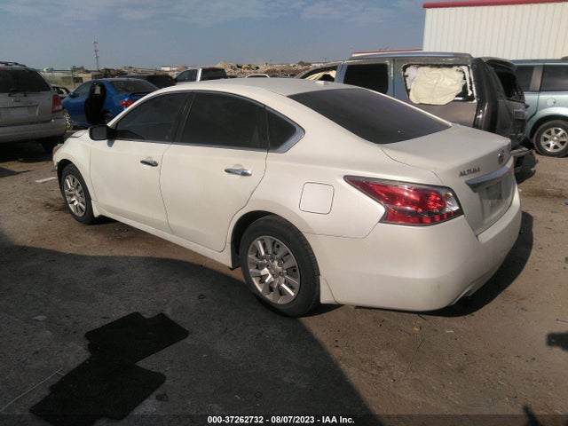 Nissan Altima 2.5 S 2015 1N4AL3AP9FN347126 Image 3