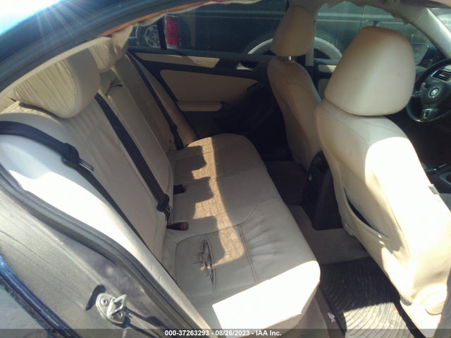 2012 VOLKSWAGEN JETTA SEDAN SE W/CONVENIENCE VIN: 3VWDX7AJ9CM308554
