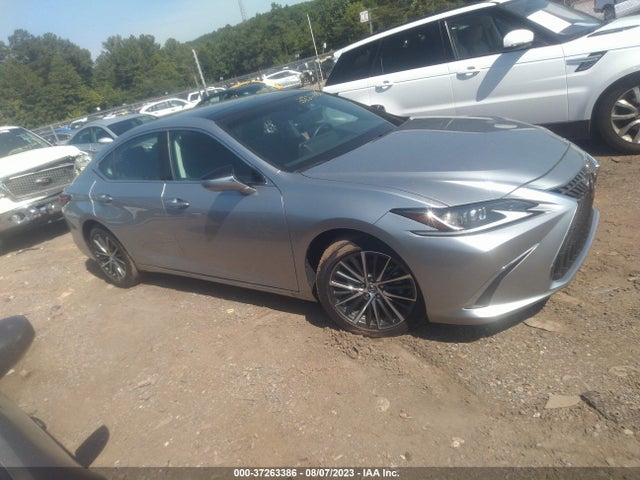 58ADZ1B18NU122628 Lexus Es Es 350