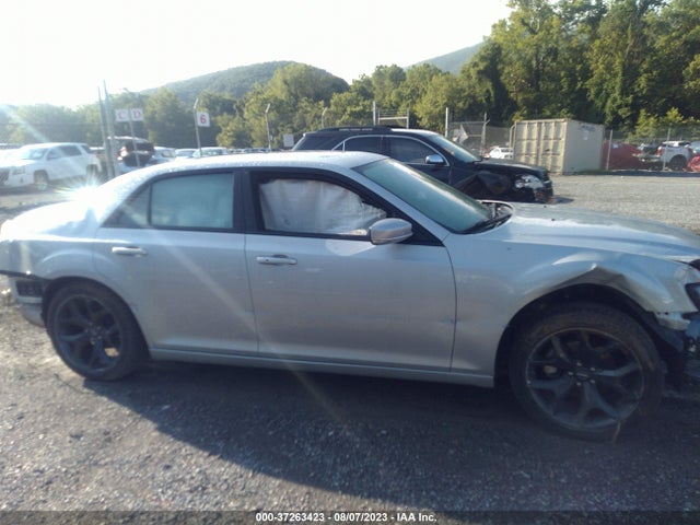 2C3CCABG1NH136424 Chrysler 300 300s