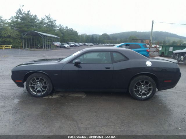 2C3CDZGG5HH619844 Dodge Challenger Gt