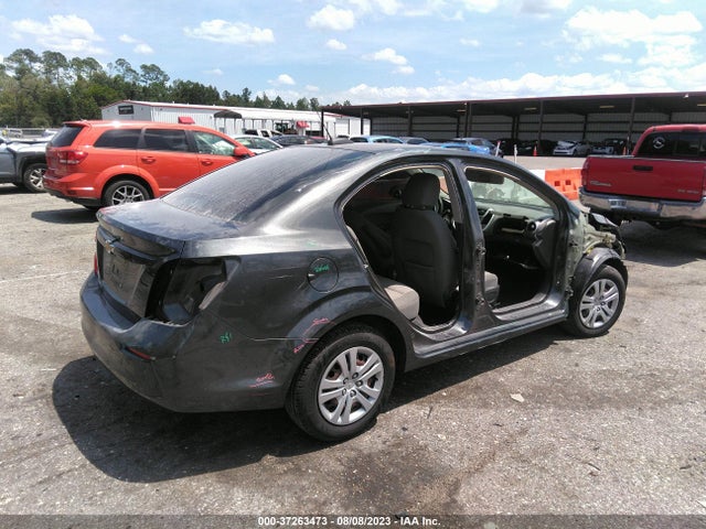 Chevrolet SONIC LS 2017 1G1JB5SH4H4135509 Image 4