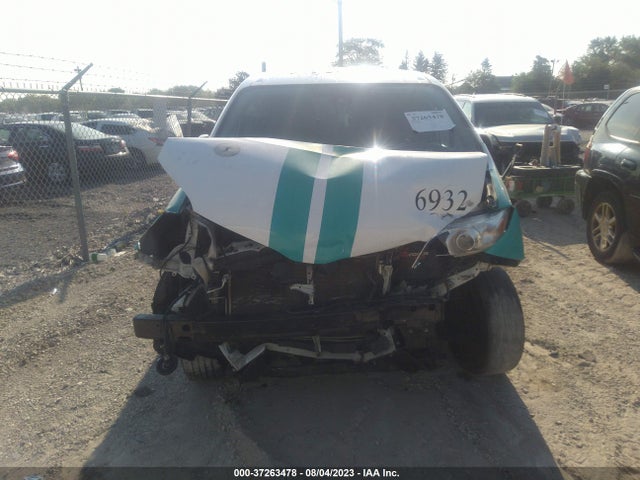 Toyota Sienna L 2020 5TDZZ3DC9LS033714 Image 12