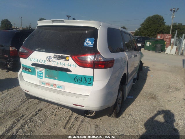 Toyota Sienna L 2020 5TDZZ3DC9LS033714 Image 4