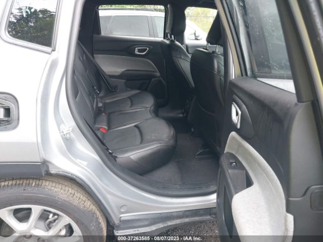 3C4NJDFNXPT512438 Jeep Compass Latitude Lux Fwd