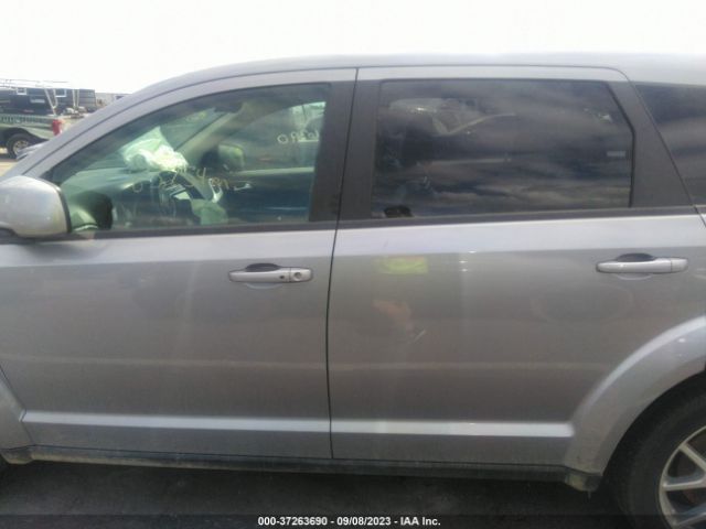 3C4PDCEG5JT426250 Dodge JOURNEY GT