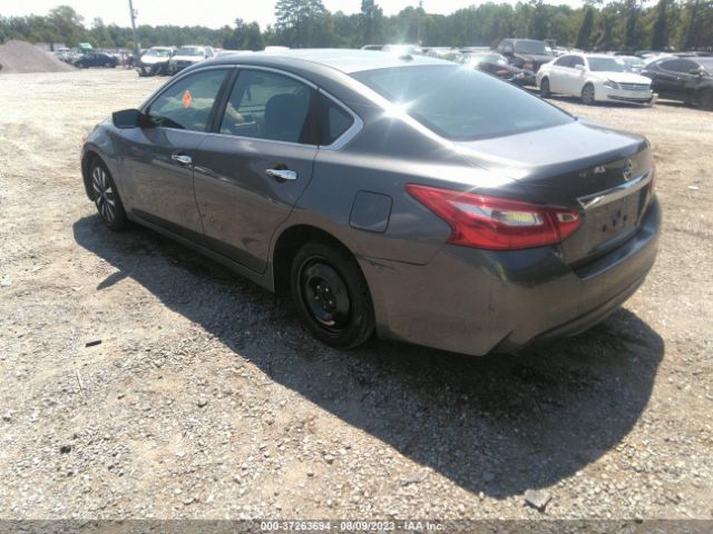 1N4AL3AP2HC163483 Nissan Altima 2.5 Sv