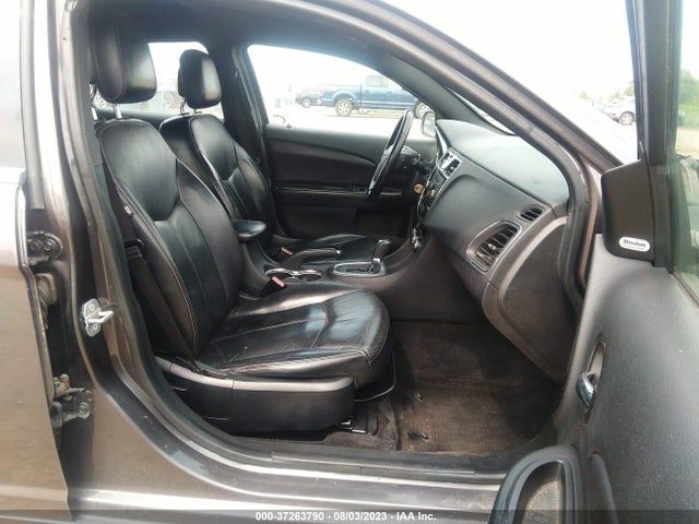 1C3CCBCG6EN183377 Chrysler 200 Limited
