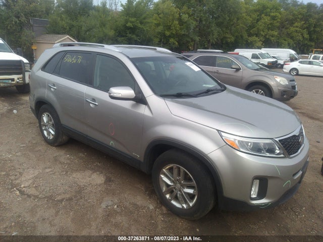 KIA SORENTO LX 2015 5XYKTCA68FG551784 Image 1