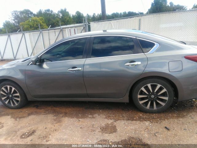 1N4AL3AP6JC170555 Nissan Altima 2.5 Sv