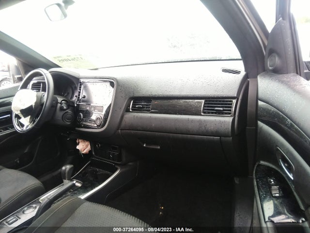 2018 MITSUBISHI OUTLANDER SE/SEL/LE VIN: JA4AD3A3XJZ059132