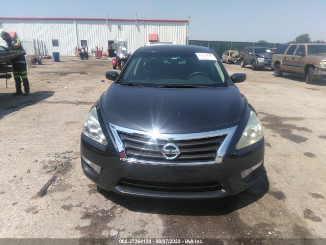 Nissan Altima 2.5 S 2015 1N4AL3AP0FC477047 Image 13