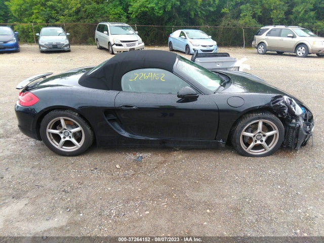 2016 Porsche Boxster, VIN: WP0CA2A85GS120482