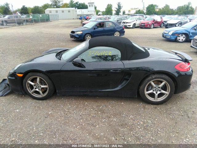 2016 Porsche Boxster, VIN: WP0CA2A85GS120482