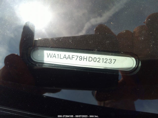 WA1LAAF79HD021237 Audi Q7 Premium Plus