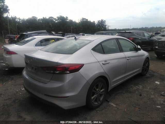2018 HYUNDAI ELANTRA SEL VIN: 5NPD84LF0JH236427