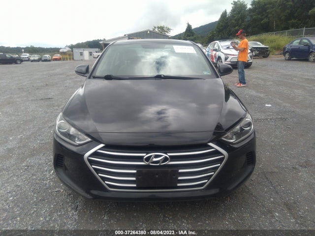 2018 HYUNDAI ELANTRA SEL VIN: 5NPD84LF8JH216815
