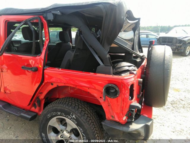 1C4BJWEG6HL552871 Jeep Wrangler Unlimited Sahara
