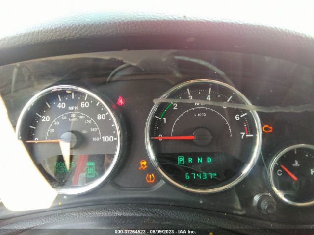 1C4BJWEG6HL552871 Jeep Wrangler Unlimited Sahara