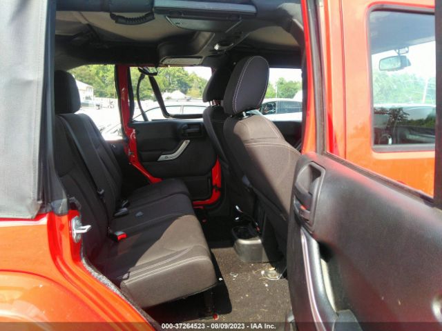1C4BJWEG6HL552871 Jeep Wrangler Unlimited Sahara
