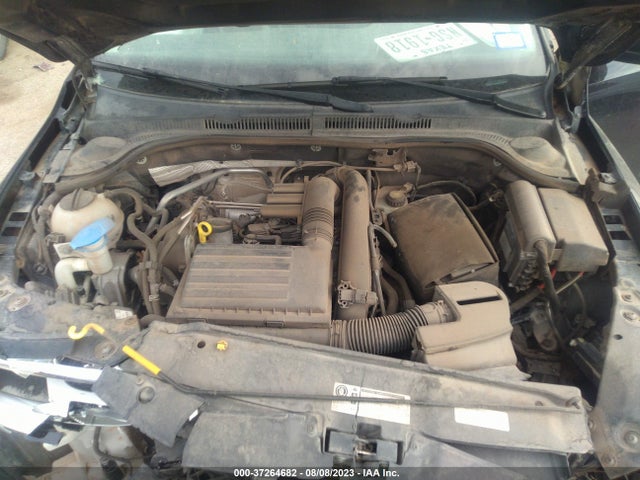 3VW167AJ0GM273933 Volkswagen Jetta Sedan 1.4t S