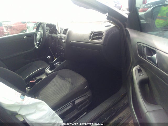 3VW167AJ0GM273933 Volkswagen Jetta Sedan 1.4t S