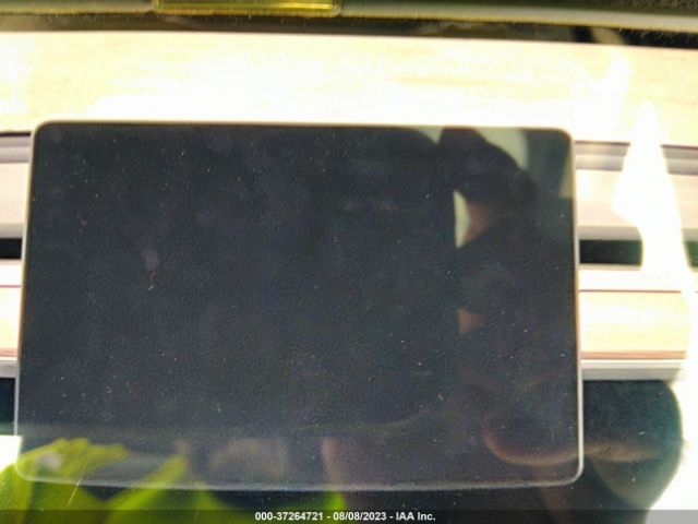5YJYGDEE8MF145563 Tesla Model Y Long Range