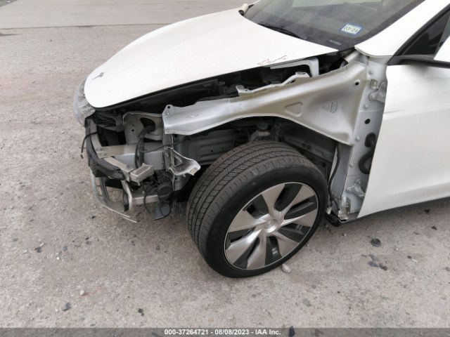 5YJYGDEE8MF145563 Tesla Model Y Long Range
